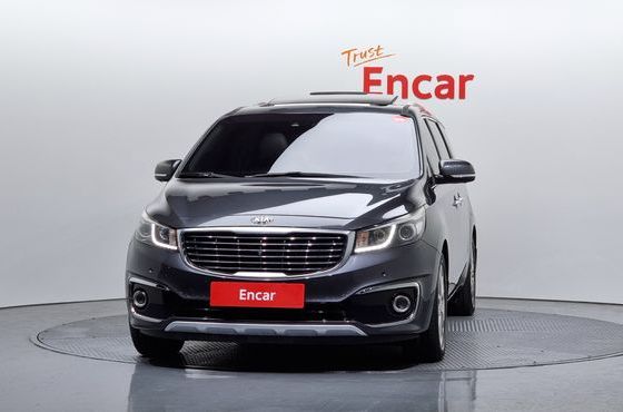 Kia Carnival 9-seater Noblesse — пробег 109 511 км — фото 3 из 5