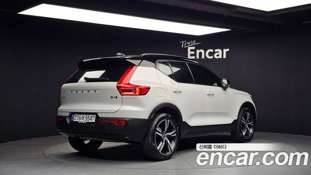 Volvo XC40 из Кореи Encar