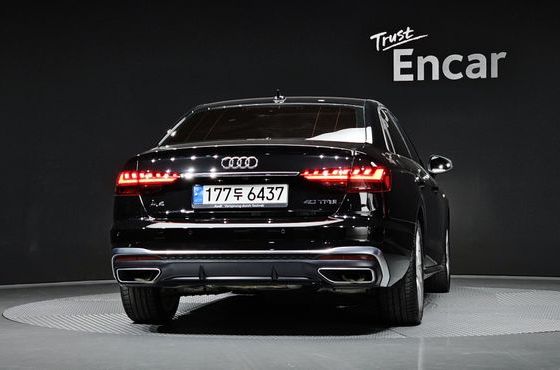 Audi A4 40 TFSI Premium — пробег 31 543 км — фото 4 из 5