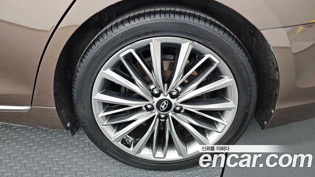 Hyundai Grandeur из Кореи Encar