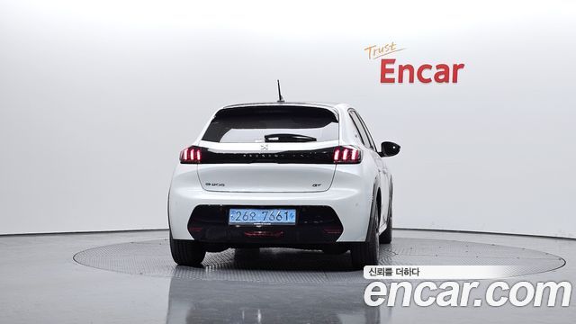 Peugeot 208 из Кореи Encar