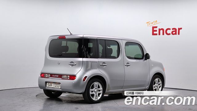 Nissan Cube из Кореи Encar