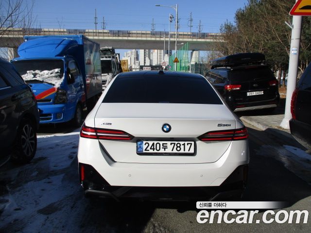 BMW 5-Series 530i xDrive M Sport — пробег 50 000 км — фото 4 из 5