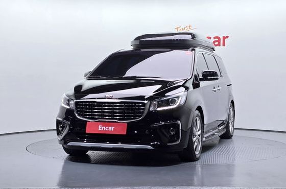 Kia Carnival 9-Seater Prstige — пробег 62 331 км — фото 3 из 5