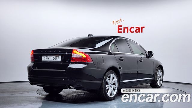 Volvo S80 T6 AWD 2nd — пробег 206 853 км — фото 2 из 5