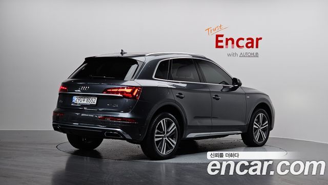 Audi Q5 45 TFSI Quattro Premium — пробег 53 742 км — фото 2 из 5