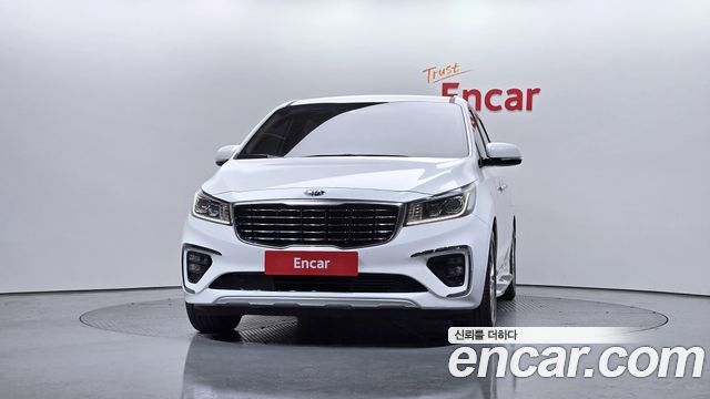 Kia Carnival из Кореи Encar