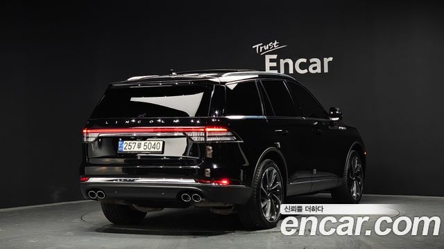 Lincoln Aviator 3.0 Reserve  AWD — пробег 104 005 км — фото 2 из 5
