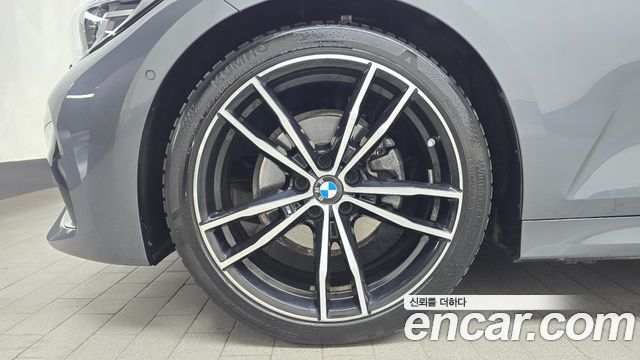 BMW 3-Series из Кореи Encar