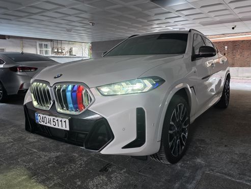 BMW X6 xDrive40i M Sport — пробег 13 000 км — фото 2 из 5
