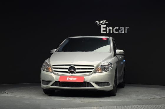 Mercedes-Benz B-Class B200 CDI Blue efficiency — пробег 168 684 км — фото 3 из 5