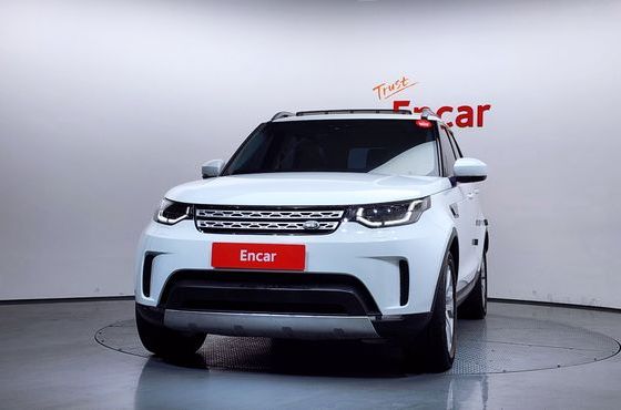 Land Rover Discovery 3.0 TD6 HSE — пробег 158 474 км — фото 3 из 5