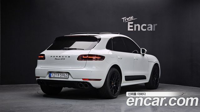 Porsche Macan из Кореи Encar
