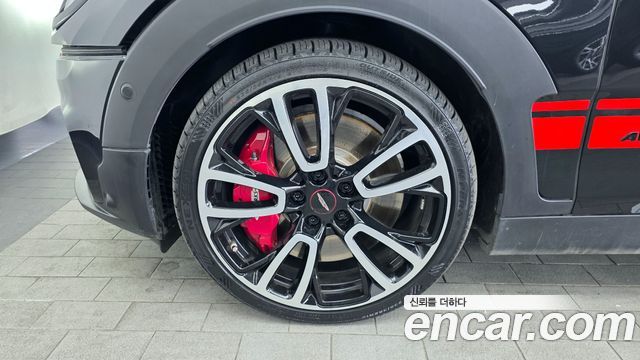Mini Clubman JCW 2nd Gen — пробег 34 250 км — фото 5 из 5