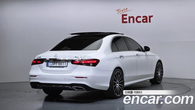 Mercedes-Benz E-Class из Кореи Encar