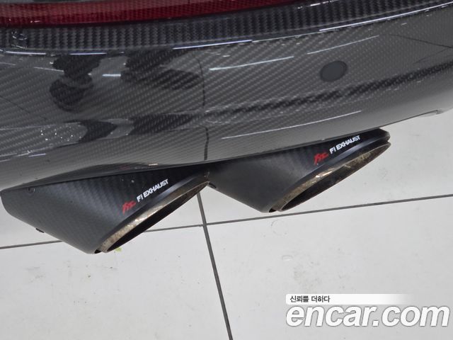 Lamborghini Urus из Кореи Encar