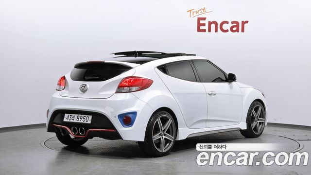 Hyundai Veloster T-GDi Extreme — пробег 207 885 км — фото 2 из 5