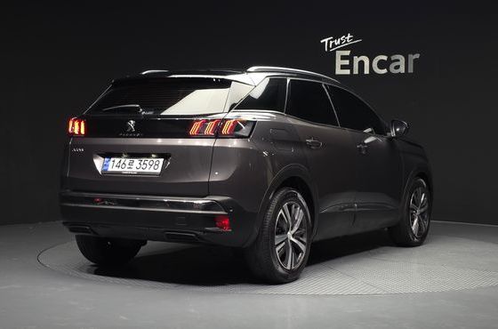 Peugeot 3008 1.2 Pure Tech Allure — пробег 35 798 км — фото 2 из 5