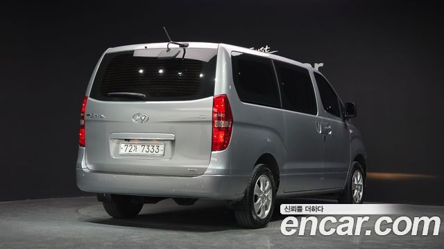Hyundai Starex 4WD Wagon 12-Seater Smart — пробег 88 709 км — фото 2 из 5