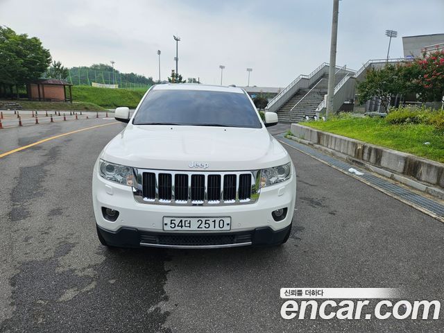 Jeep Cherokee 3.0 Diesel Laredo WK2 — пробег 111 299 км — фото 5 из 5