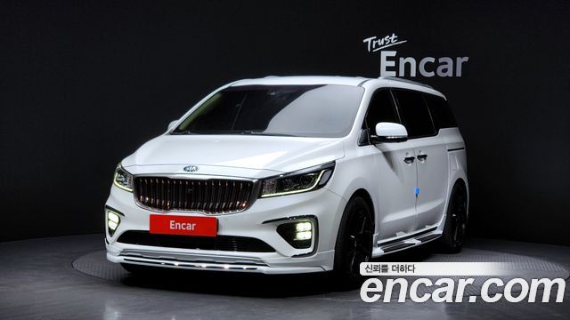 Kia Carnival из Кореи Encar