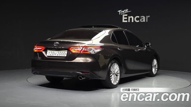 Toyota Camry из Кореи Encar