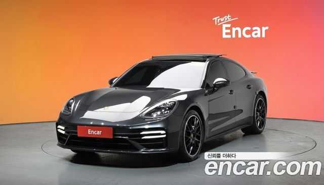 Porsche Panamera 2.9 AWD — пробег 53 377 км — фото 1 из 5