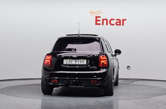 Mini Cooper 5Door Standard 3rd — пробег 82 893 км — фото 4 из 5