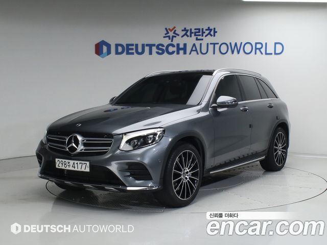 Mercedes-Benz GLC-Class GLC300 4MATIC AMG Line — пробег 29 998 км — фото 1 из 5