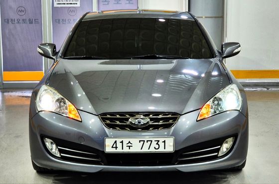 Hyundai Genesis 200 Turbo R — пробег 175 732 км — фото 2 из 5