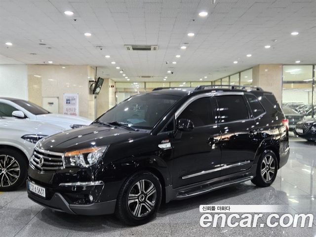 Ssangyong KORANDO 4WD 9-Seater Adventure 60th Edition — пробег 155 900 км — фото 1 из 5