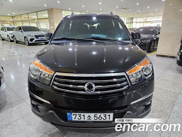 Ssangyong KORANDO 4WD 9-Seater Adventure 60th Edition — пробег 155 900 км — фото 2 из 5