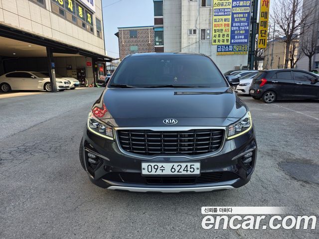 Kia Carnival из Кореи Encar