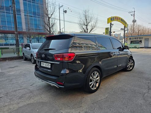 Kia Carnival 9-Seater Prstige — пробег 152 204 км — фото 3 из 5