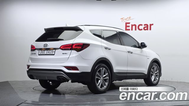 Hyundai Santafe Diesel 2.0 2WD 1 Million — пробег 143 082 км — фото 2 из 5