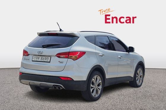 Hyundai Santafe Diesel(e-VGT) 2.0 4WD Premium — пробег 269 803 км — фото 2 из 5