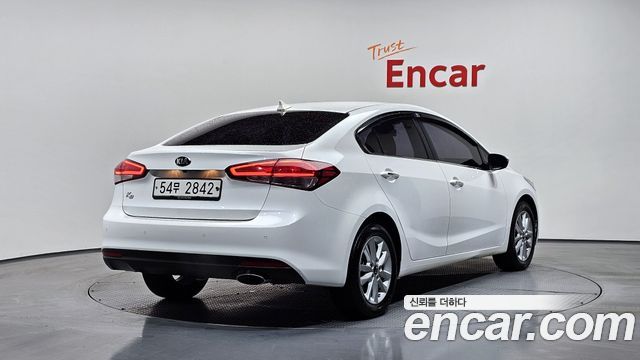 Kia K3 из Кореи Encar