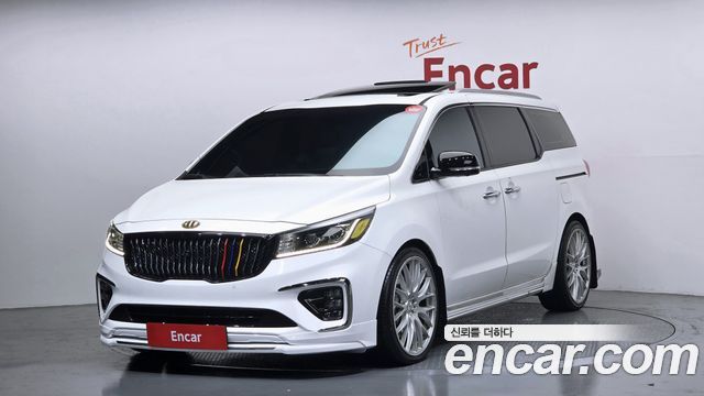 Kia Carnival из Кореи Encar