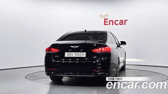 Hyundai Genesis из Кореи Encar
