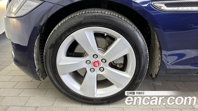 Jaguar XF из Кореи Encar