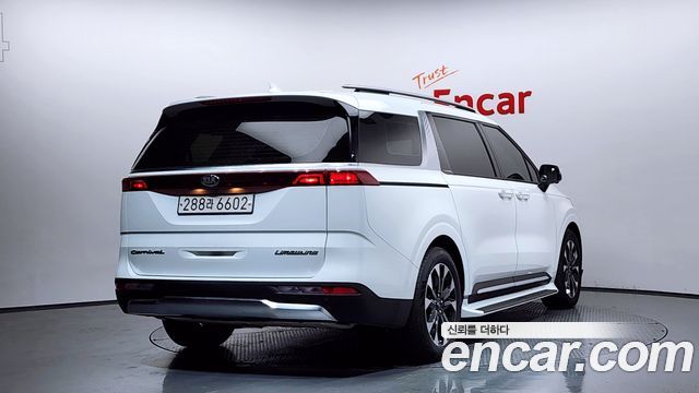 Kia Carnival 7-Seater Signature — пробег 59 526 км — фото 2 из 5