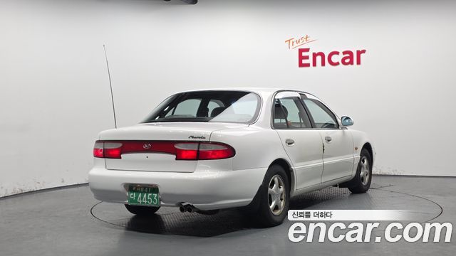 Hyundai Marcia из Кореи Encar