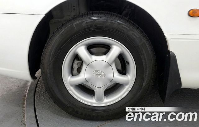 Hyundai Marcia из Кореи Encar