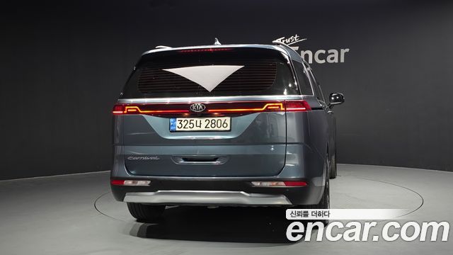 Kia Carnival из Кореи Encar