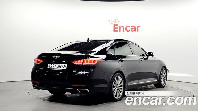 Hyundai Genesis из Кореи Encar