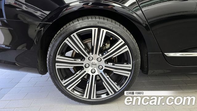 Volvo S90 из Кореи Encar