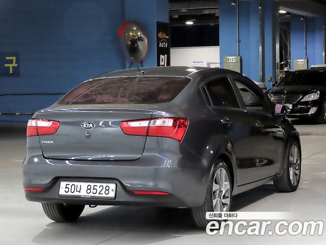 Kia pride из Кореи Encar