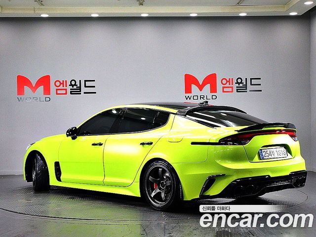 Kia Stinger 2.5 Platinum — пробег 105 711 км — фото 2 из 5