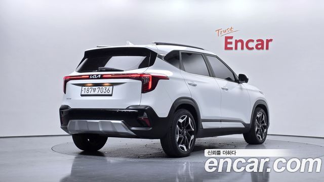 Kia Seltos из Кореи Encar