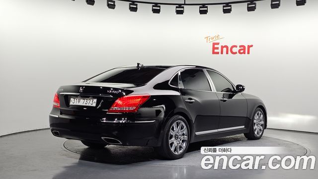 Hyundai Equus из Кореи Encar